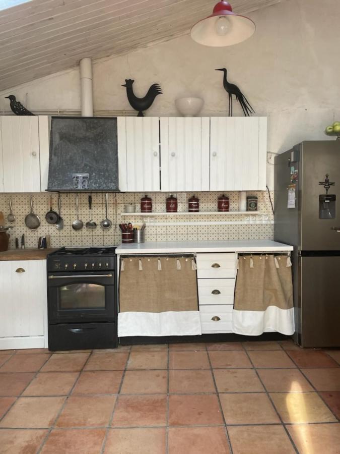 Le Chai Maison De Charme Pour Tribu Joyeuse Le Chateau-d'Oleron Exterior photo